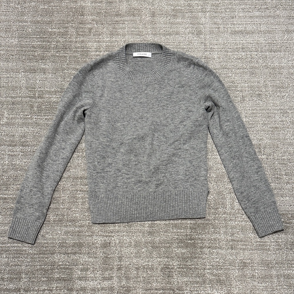 Frame NEW Cashmere Heather Gray Crewneck long sleeve Sweater size small